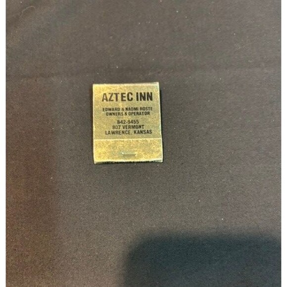 Vintage Matchbook Aztec Inn Lawrence KS Full Unstruck Unused - Picture 1 of 3